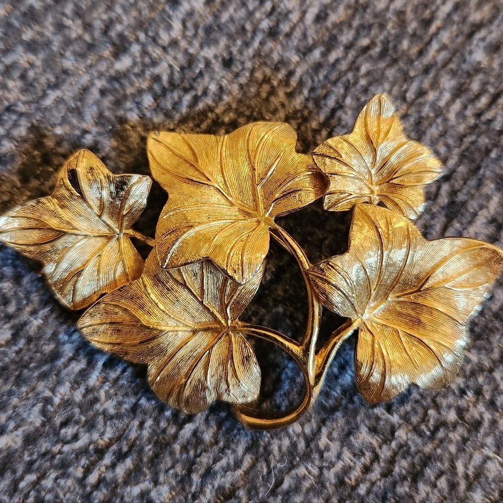Christian Dior Vintage Gold Leaf Brooch Grosse - Picture 3 of 15